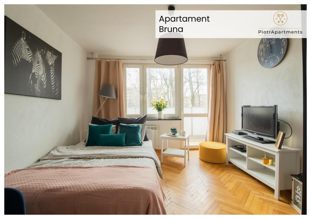 Piotrapartments - Bruna Green City Apartment Warsawa Bagian luar foto